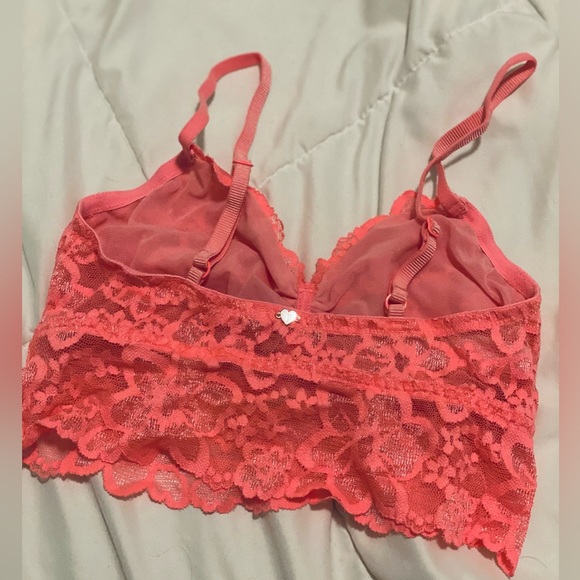 Neon pink bralette 💖 - Picture 3 of 3